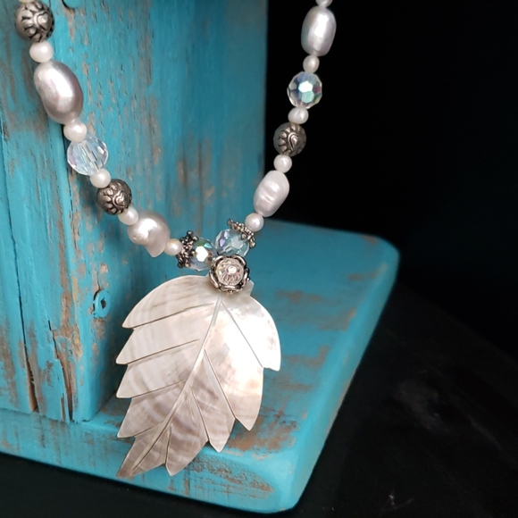 Necklace - Picture 2 of 6